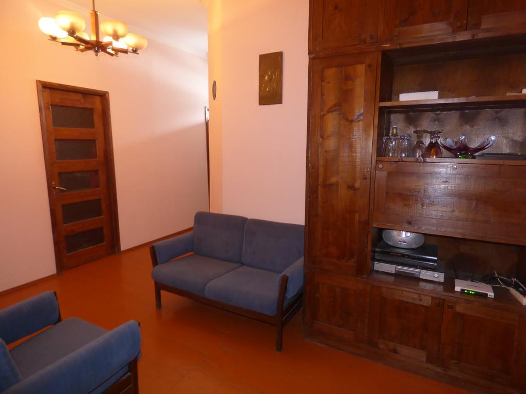 Guest House Kaldani ميستيا المظهر الخارجي الصورة